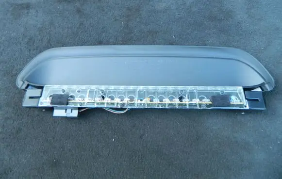 BMW 5 E60 E61 Third/center stoplight 6927018