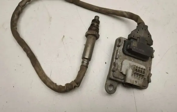 Peugeot 2008 I Lambda probe sensor 9821120980