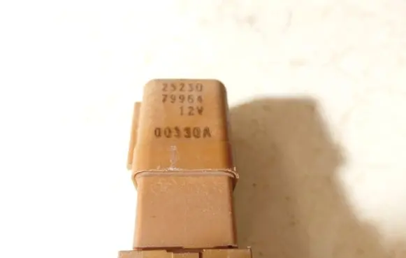 Infiniti G20 Other relay 2523079964