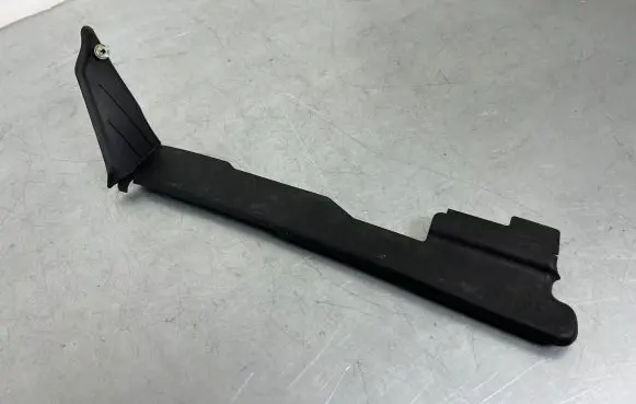 Volkswagen Arteon Shooting Brake Fender end trim 3G8821170B