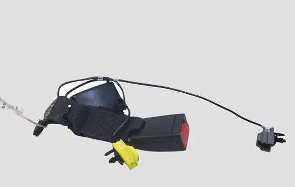 Jaguar XE Rear seatbelt 628914000F 151223