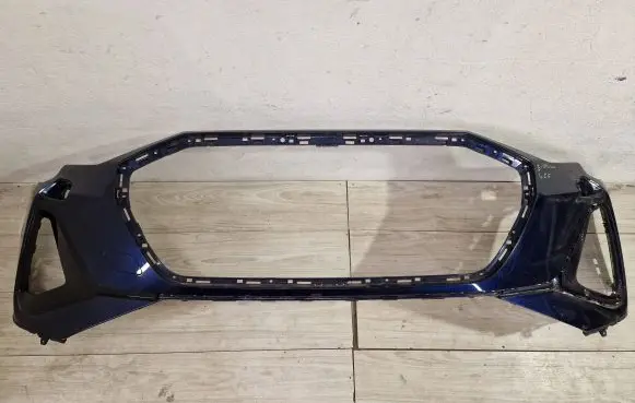 Audi e-tron Front bumper 4ke.807.437.c