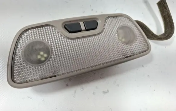 Volvo S40 Rear seat light 30859659
