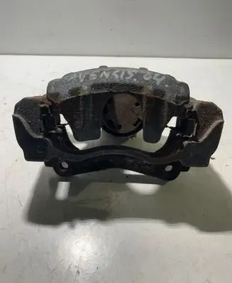 Toyota Avensis T250 Front brake caliper