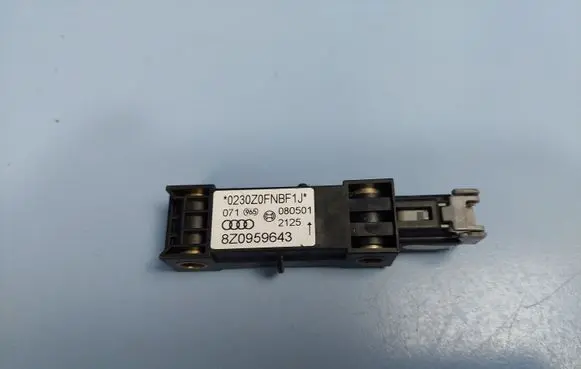 Audi A2 Airbag deployment crash/impact sensor 8Z0959643