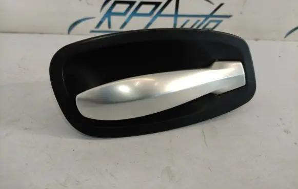 BMW 5 E60 E61 Front door interior handle 1360534