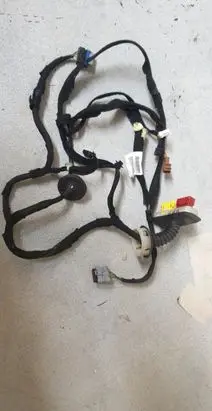 Peugeot 3008 I Front door wiring loom 9672304480