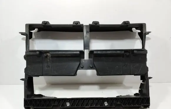 BMW 2 F45 Other engine bay part 15677210