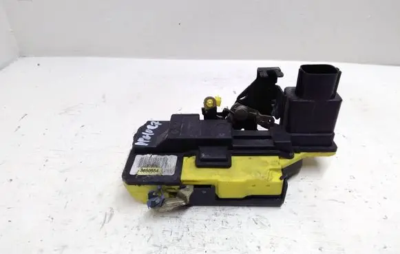Volvo S60 Rear door lock 8650554
