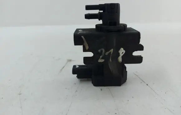 Citroen C5 Valve vacuum 