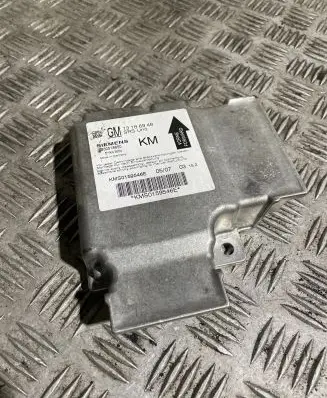 Opel Signum Airbag control unit/module 13186948 330518650 5WK43654