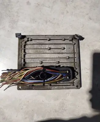 Ford Focus Engine control unit/module 4s6112a650nb 4s61-12a650-nb s120977013c