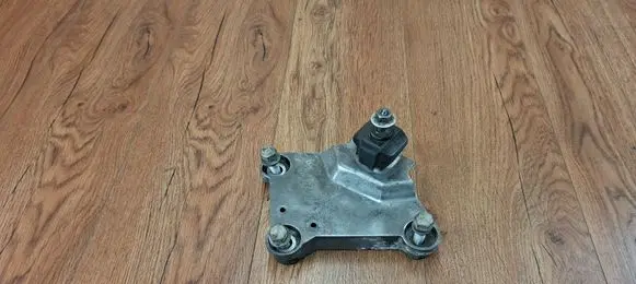 Renault Espace - Grand espace IV Gearbox mounting bracket 8200436338