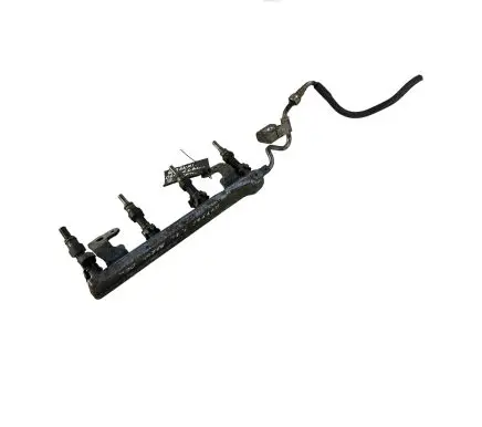 Nissan Qashqai Fuel main line pipe
