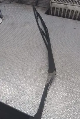 Mitsubishi Grandis Windshield/front glass wiper blade 