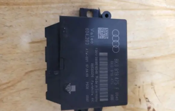 Audi A5 8T 8F Parking PDC control unit/module 8K0919475F