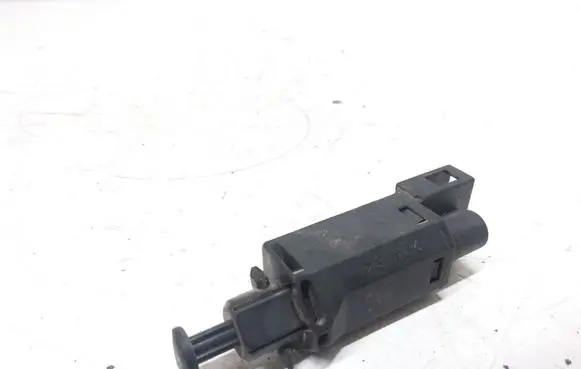 Clutch pedal sensor