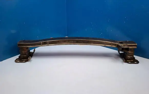 Skoda Yeti (5L) Front bumper cross member 5L0807109D
