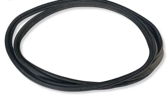 Ford C-MAX II Trunk rubber seal (body)