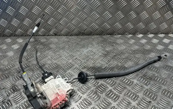 Audi A6 S6 C7 4G Front door lock 8J2837015C