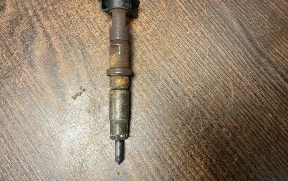 Volkswagen Crafter Fuel injector 076130227 076130855X
