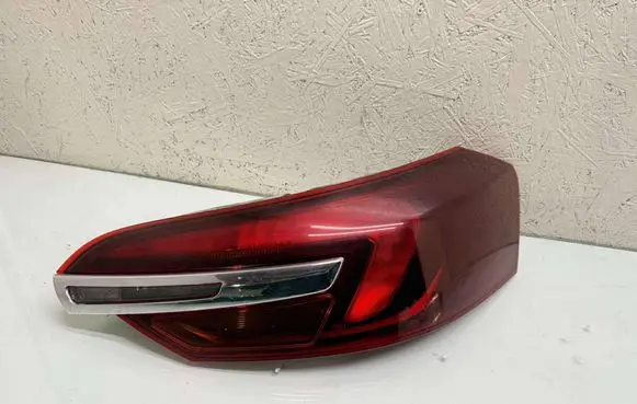Rear/tail lights