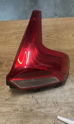 Volvo V40 Cross country Rear/tail lights 31395479