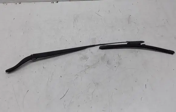 Renault Megane III Front wiper blade arm 288860005R