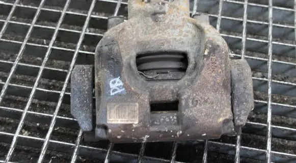 Ford Mondeo MK IV Front brake caliper