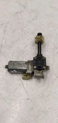 BMW 7 E65 E66 Seat adjustment motor 0390201989