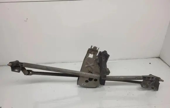 Audi A6 S6 C4 4A Front wiper linkage and motor 27099633 3397033098