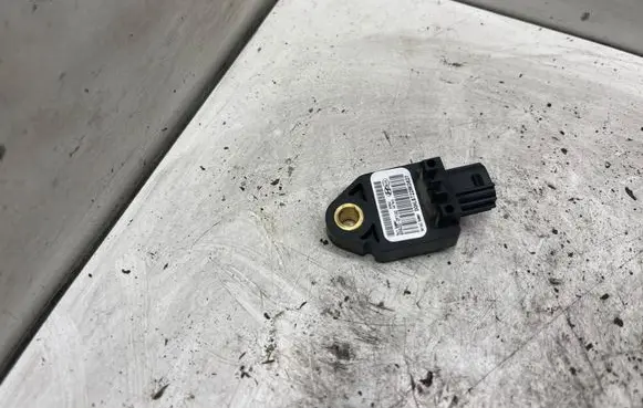 Hyundai Sonata Airbag deployment crash/impact sensor 959202F100