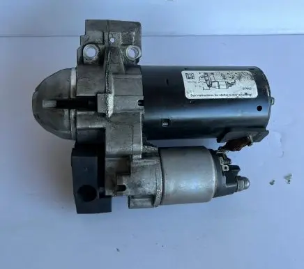 BMW 5 F10 F11 Starter motor 8574102 12418574102 0001148509