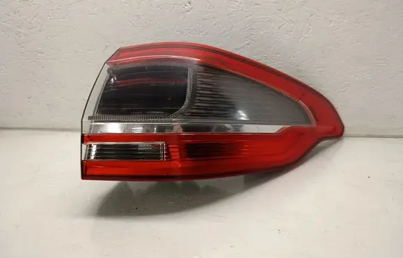 Ford S-MAX Rear/tail lights 17318702
