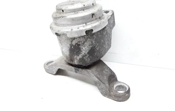 Volvo V70 Engine mount bracket 31265071 6G916F012CF