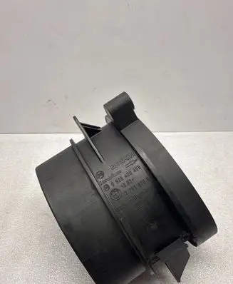 BMW 7 E38 Mass air flow meter 7787076 0928400468
