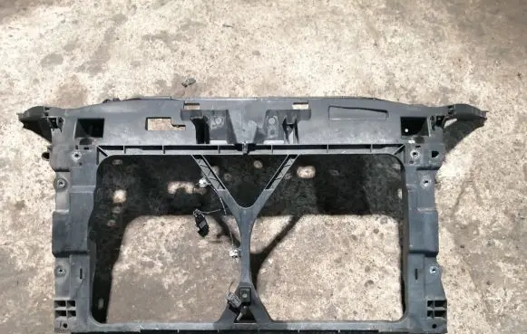 Mazda 5 Radiator support slam panel