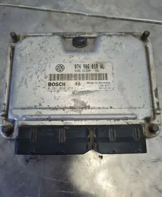 Volkswagen Transporter - Caravelle T4 Engine control unit/module 074906018AL