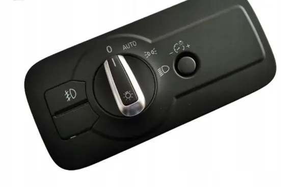 Volkswagen Touareg II Light switch 7P6941431E