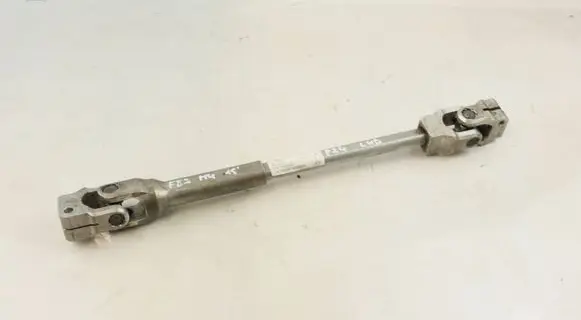 BMW M4 F82 F83 Steering column universal joint 2284757 32302284757
