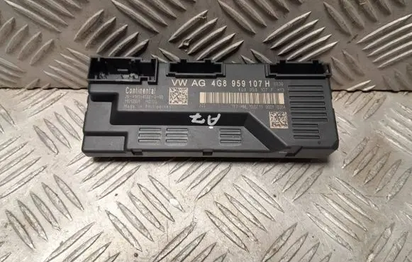 Audi A7 S7 4G Tailgate/trunk control unit/module 4G8959107H 4G8959107F