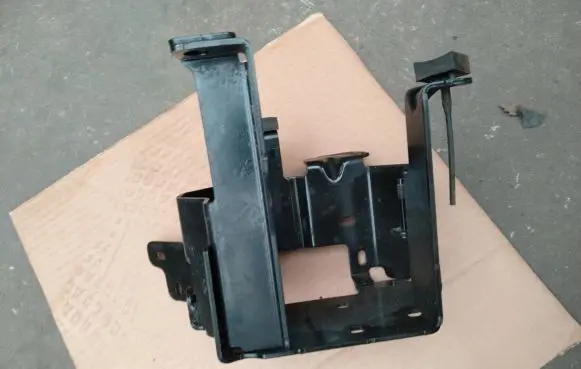 Peugeot 208 Other engine bay part 9826651580