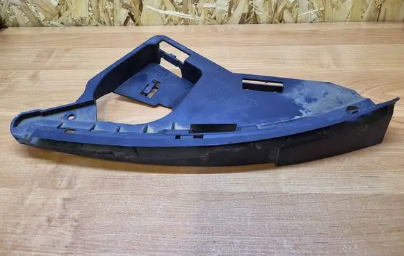 Volvo XC60 Headlight/headlamp mounting bracket 30763433