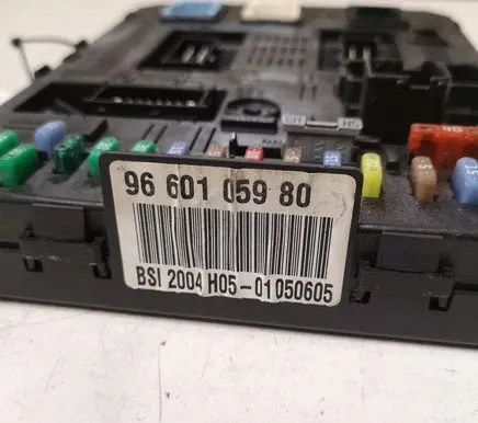Citroen C4 I Comfort/convenience module 9660105980 216760315 281133468