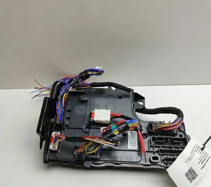 Tesla Model Y Central body control module 189968940B