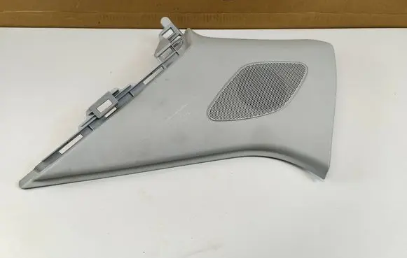 Audi Q3 8U (D)pillar trim (top) 8U0867246 M7093
