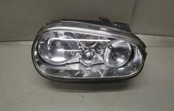Volkswagen Golf IV Headlight/headlamp