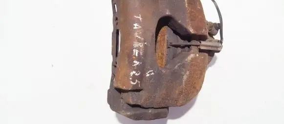 Volkswagen Touareg I Front brake caliper 7l6106d