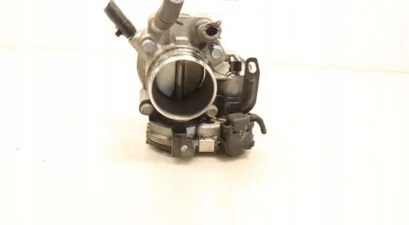 Hyundai i30 Throttle body valve 