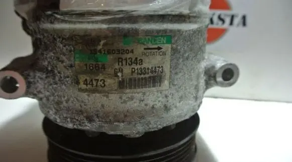 Opel Insignia A Air conditioning (A/C) compressor (pump)